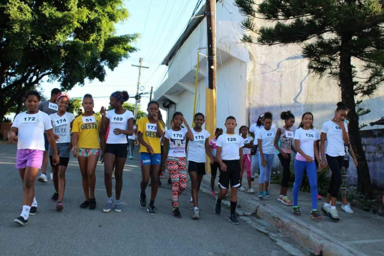 Nizao  realizan II Maraton dedicado a Vladimir Guerrero