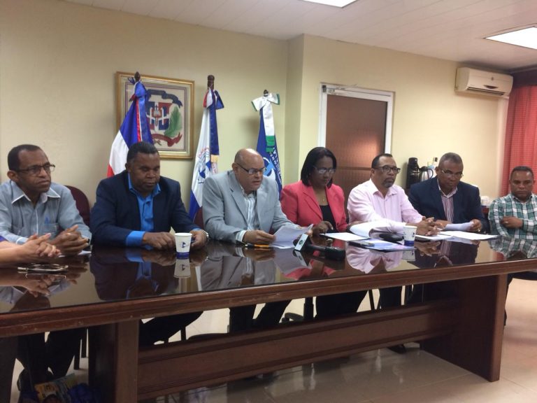 Se unifica  oposicion ADP en torno profesora Xiomara Guante