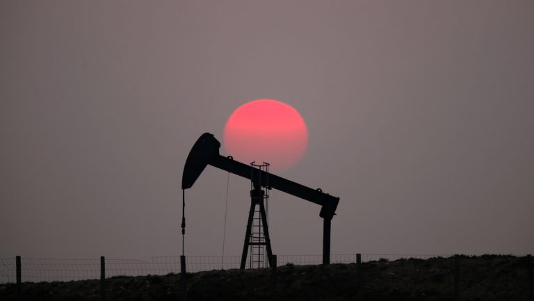 Por ataque de Iran sube petrole
