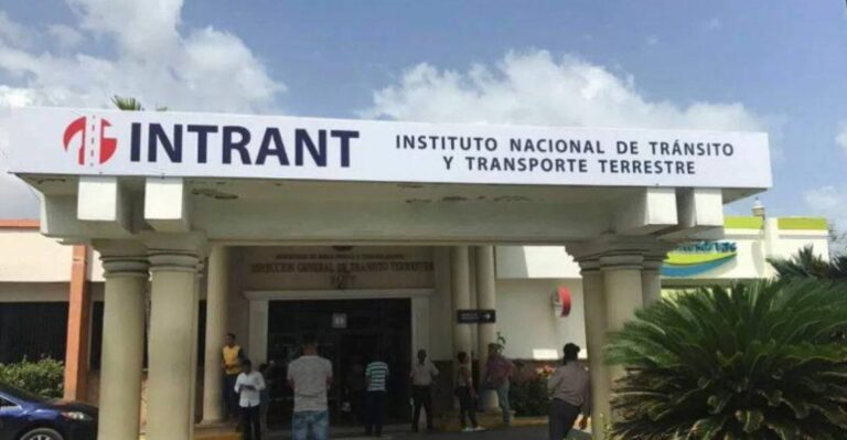 Terrero denuncia presionan Abinader coloque INTRANT directivo Conatra