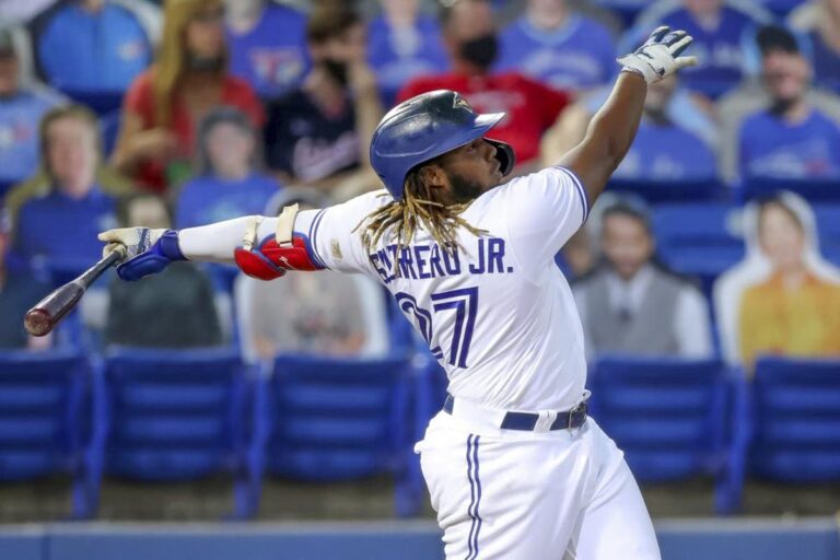 Vladdy Jr conecta Hr 24 lidera la MLB