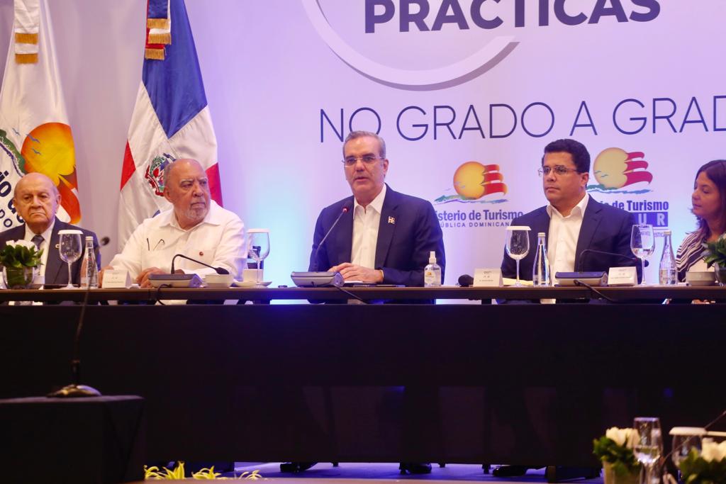 INVERSIONES Abinader Las inversiones no van a venir a un país corrupto y donde no haya justicia
