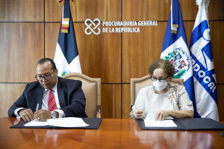 Procuradora Germán Brito pacta con el Indocal establecer normas de calidad en procesos del sistema penitenciario