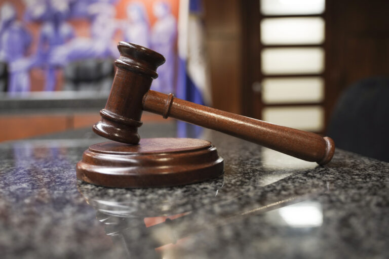 SCJ establece que las EDE comprometen su responsabilidad civil por no responder a tiempo reporte de irregularidad