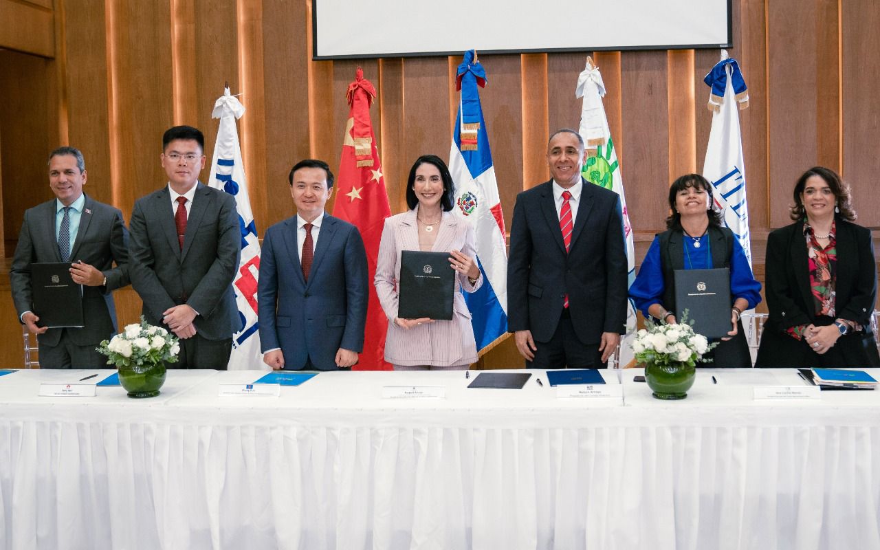 ITLA Primera dama,ITLA y otras instituciones llevarán tecnología