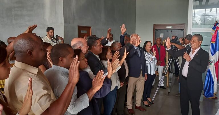 Federico Reynoso:"Gobierno invierte 452 mil millones en obras en 223 obras"