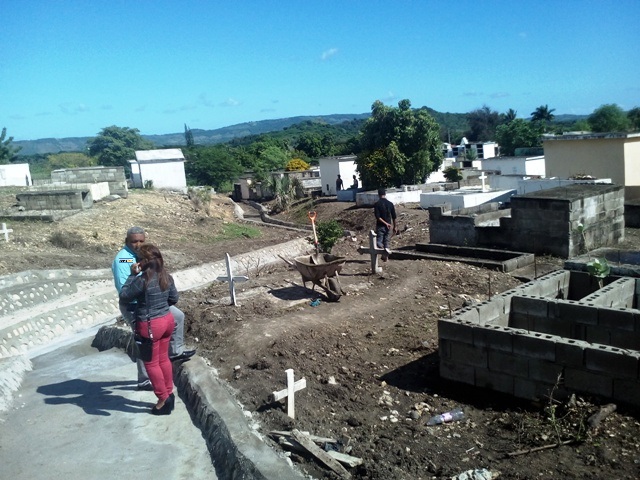 EMPRENDEN REACONDICIONAMIENTO CEMENTERIO MUNCIPAL DE VILLA ISABELA (5) al cementerio de esa localidad ubicada en la parte Oeste de la provincia Puerto Plata.