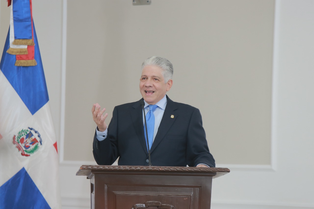 Eduardo Estrella resalta transformación y alto rendimiento legislativo del Senado 2 Eduardo Estrella resalta alto rendimiento legislativo del Senado