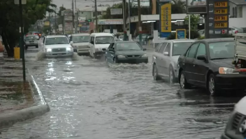 VAGUADADOMINGO Vaguada continuará generando aguaceros y tronadas esta tarde