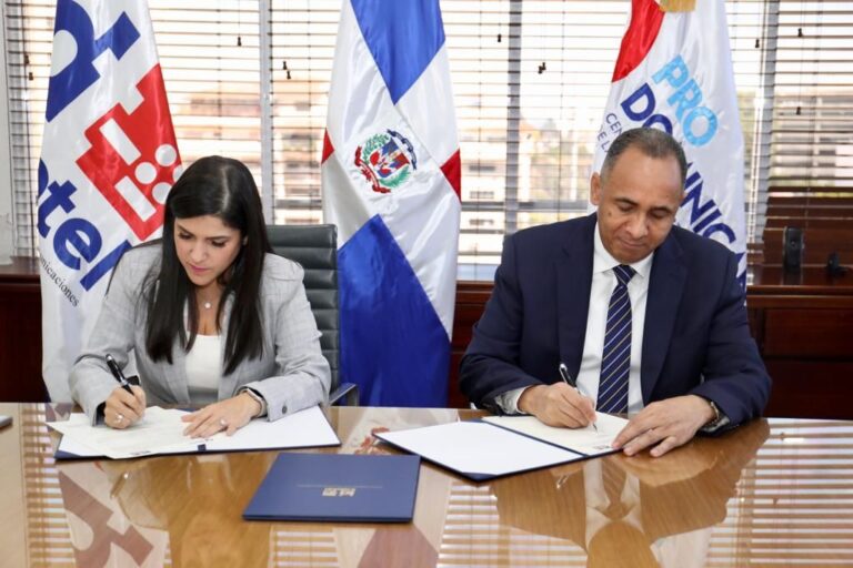 Indotel y ProDominicana firman acuerdo para la implementación digital de la Ventanilla Única