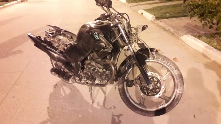 Muere joven luego de perder el control del motor
