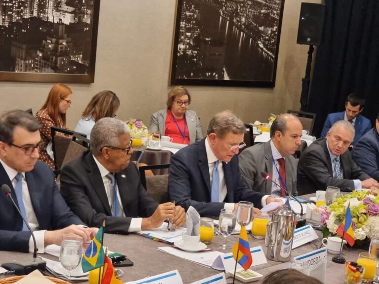 Cancilleres iberoamericanos se reúnen en la 77º Asamblea