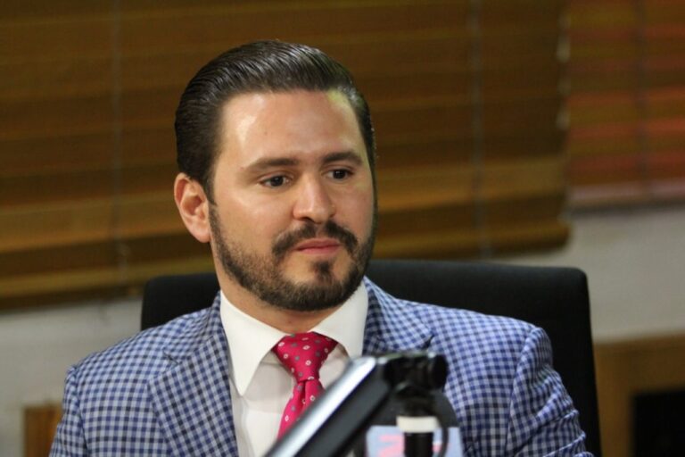 Empresario Guillermo Julián afirma profesionalización en P.N.
