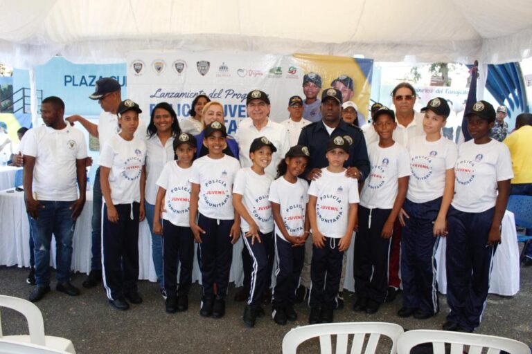 PN pone en marcha programa Policía Juvenil Comunitario en Baní