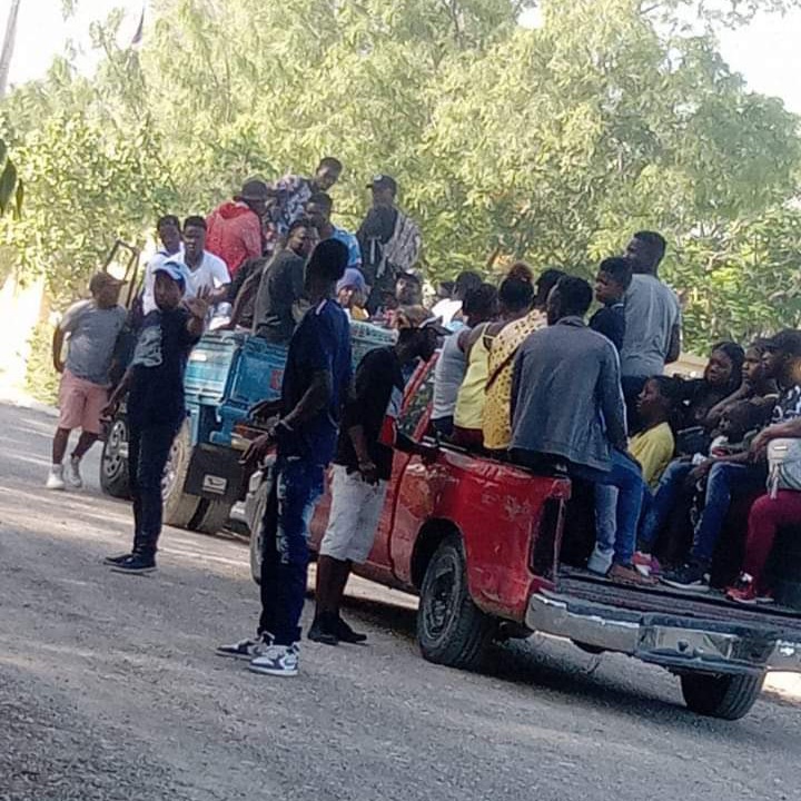 Haitianos abandonan comunidades por muertes en Puerto Plata
