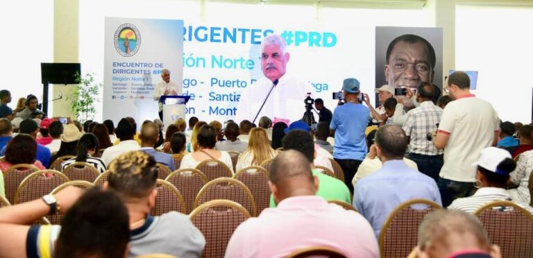 piden Miguel Vargas asuma candidatura presidencial 2024 del PRD