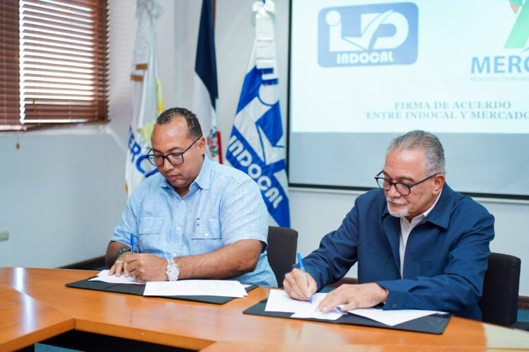 Mercadom e INDOCAL acuerdan fortalecer calidad en productos
