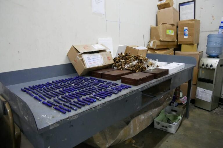 Ocupan 99 envolturas de cocaína camufladas en cigarros