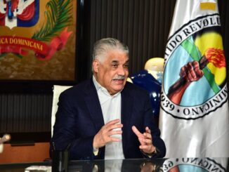 Miguel Vargas sugiere al presidente diálogo con JCE sobre presupuesto 2023