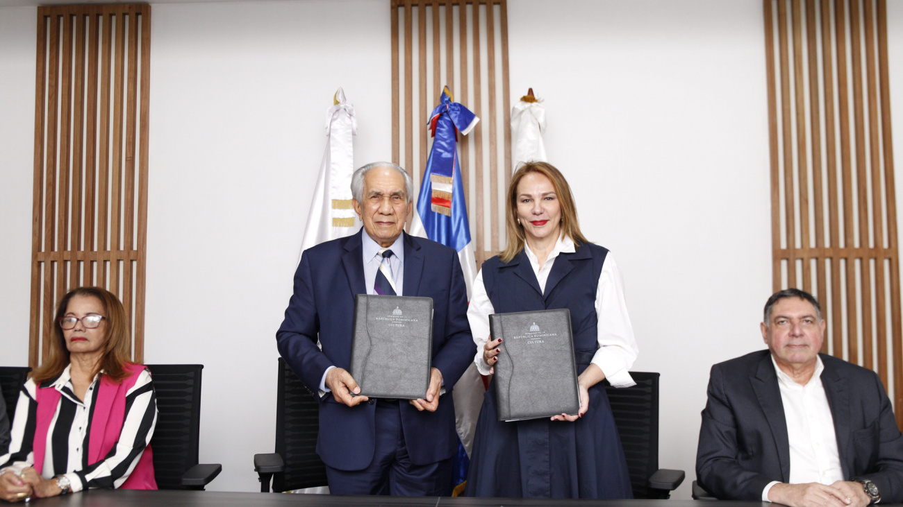 Cultura y CONAPE firman convenio para promover iniciativas a favor de los adultos mayores Cultura y CONAPE firman convenio para promover iniciativas culturales a favor de los adultos mayores