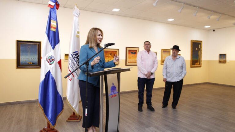 Cultura inaugura exposición “Jorge Noceda Sánchez, su imaginario surreal”