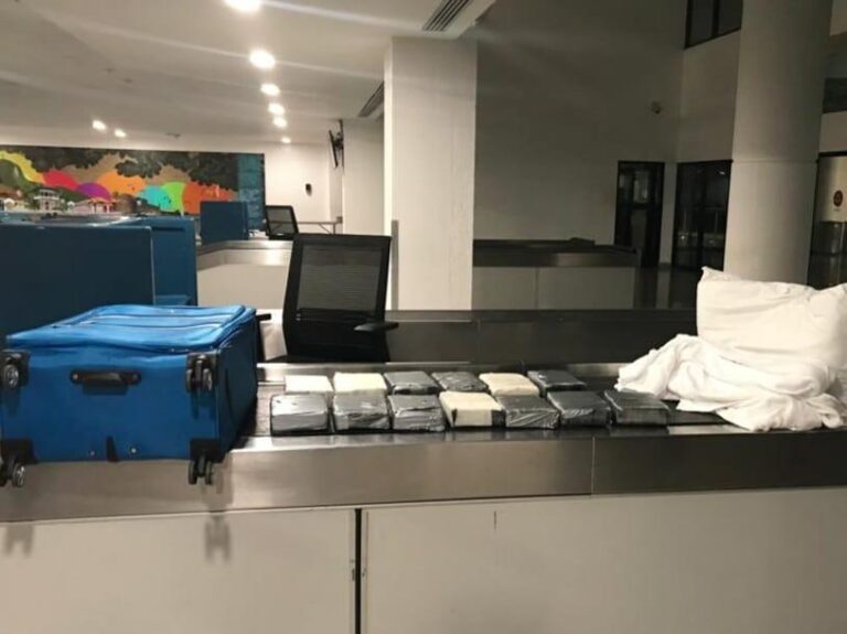 Capturan uno buscado por decomiso de 13 paquetes de cocaína
