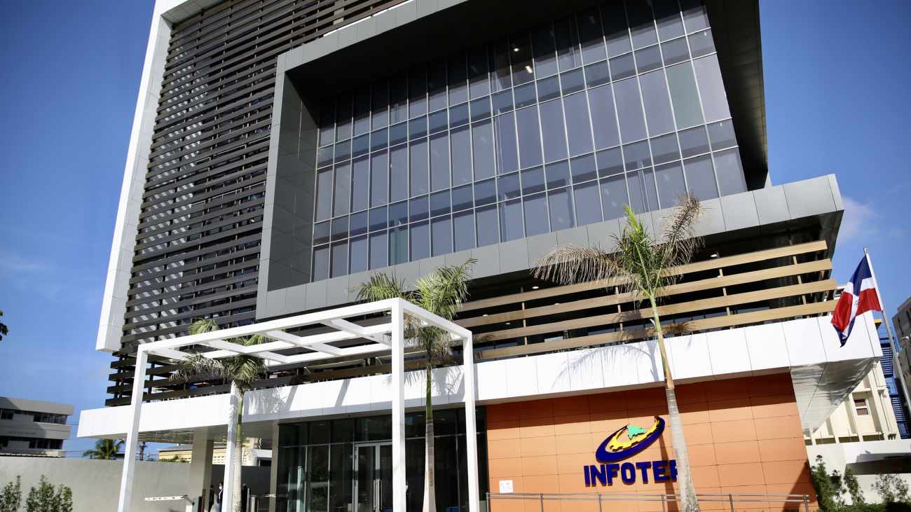INFOTEP INFOTEP construye 20 nuevos centros de formación
