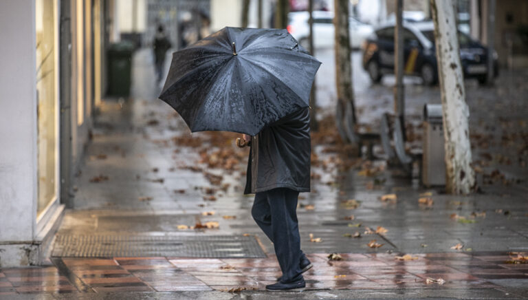 Lluvias débiles y ráfagas de viento en algunos puntos del país