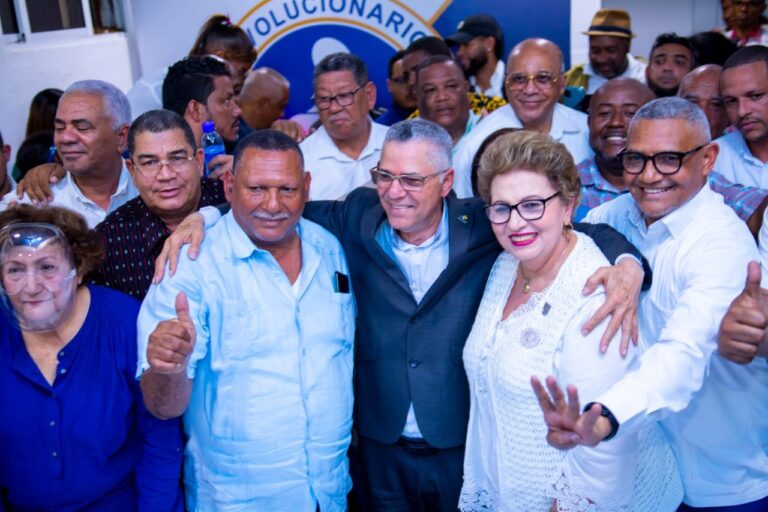 Manuel Jiménez activa equipos dentro y fuera del PRM para continuar cambios en SDE