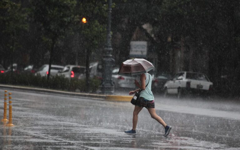 Viento y vaguada provocando chubascos en algunas localidades