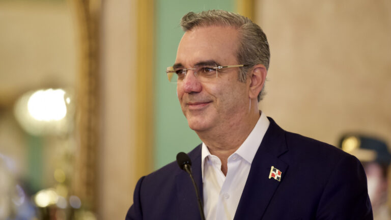Abinader recibirá en Palacio Nacional la Selección de Baloncesto que clasificó al Mundial