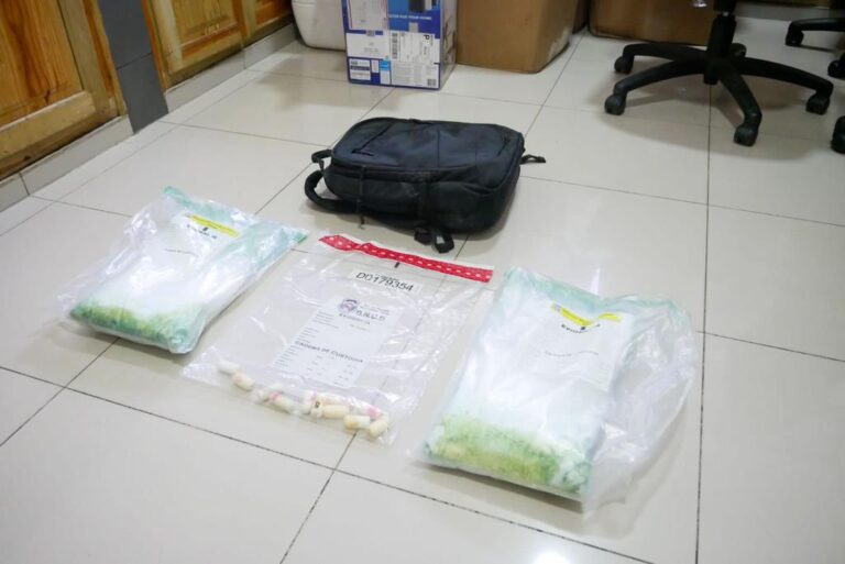 Atrapan italiano en aeropuerto de La Romana con tres kilos de cocaína