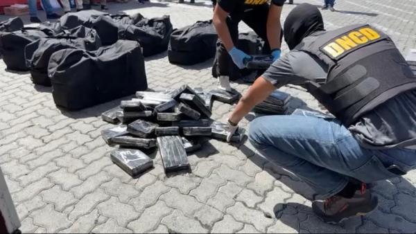 INACIF: Positivo a cocaína alijo confiscado en Caucedo