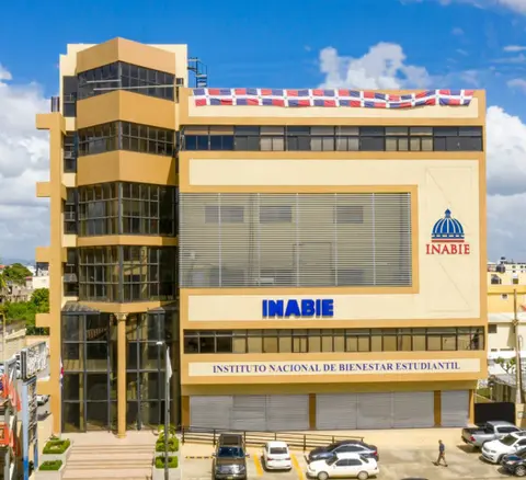 Fachada-INABIE Entrega de utilería escolar permitirá ahorro de más de RD$5,000 millones a las familias