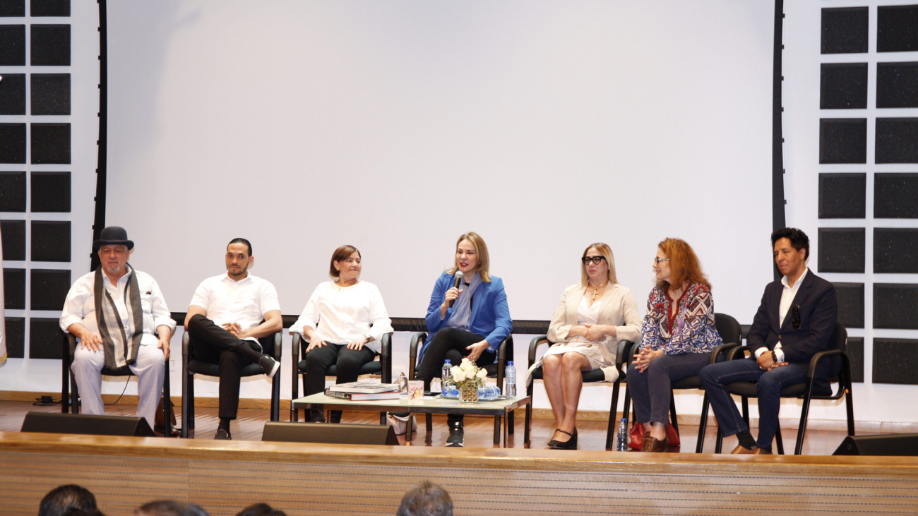 Giovanny Cruz, José Luis Pérez, Ángela Yadira Báez, Milagros Germán, Julia Castillo, Analía Rosoli y Bonny Cepeda Ministerio de Cultura celebrará tercer encuentro de Diálogos Culturales en Barahona