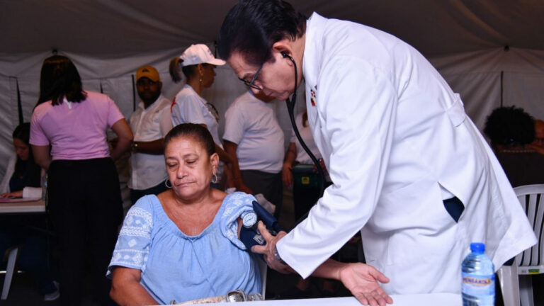 Ruta de la Salud contribuye a la educación, prevención y detección de enfermedades de manera oportuna