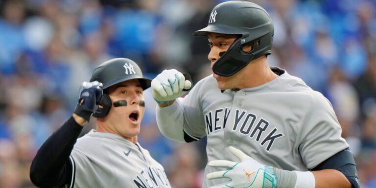 Judge sacude dos jonrones y Yankees dominan en Toronto