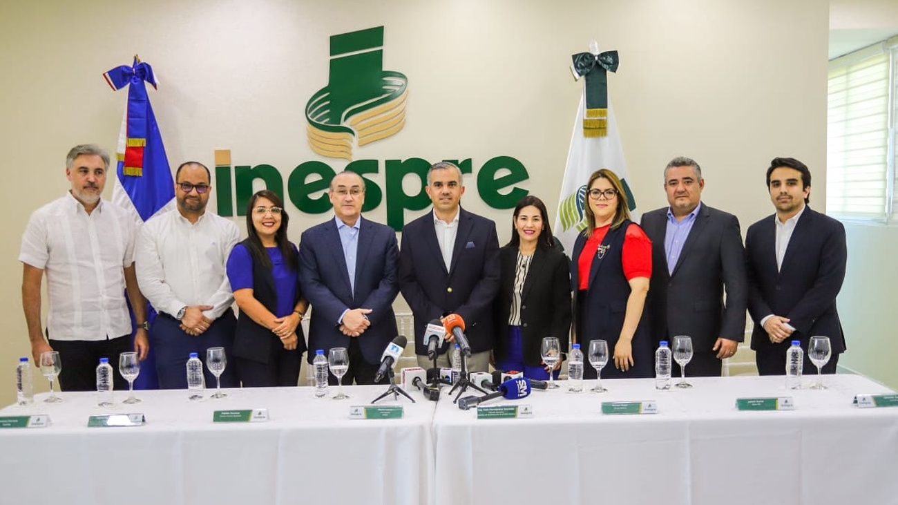 2b897dc0-46dc-4e23-b82c-24f5512d5648 Reinician ventas de combos del “INESPRE en los Supermercados”