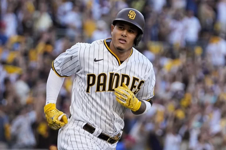 Machado empató a Adrián González con más HR en Petco