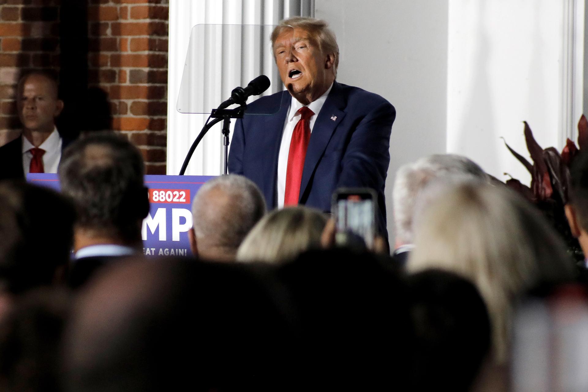 Trump promete que designará un fiscal especial para investigar a Biden si gana en 2024 Trump