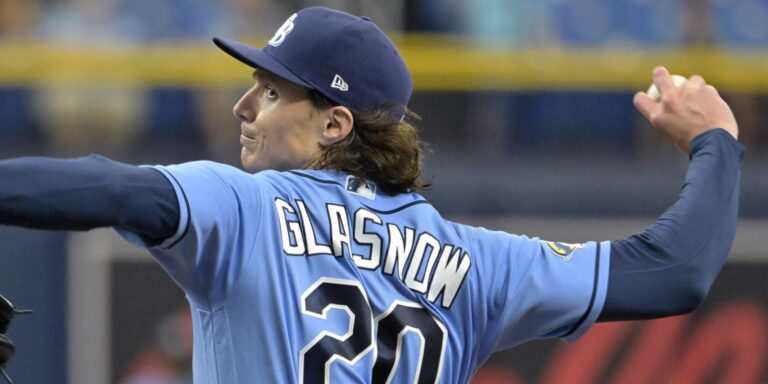 Rays logran dividir serie contra Reales de la mano de Glasnow