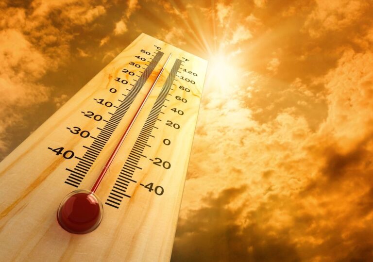 Temperaturas calurosas, partículas de polvo sahariano