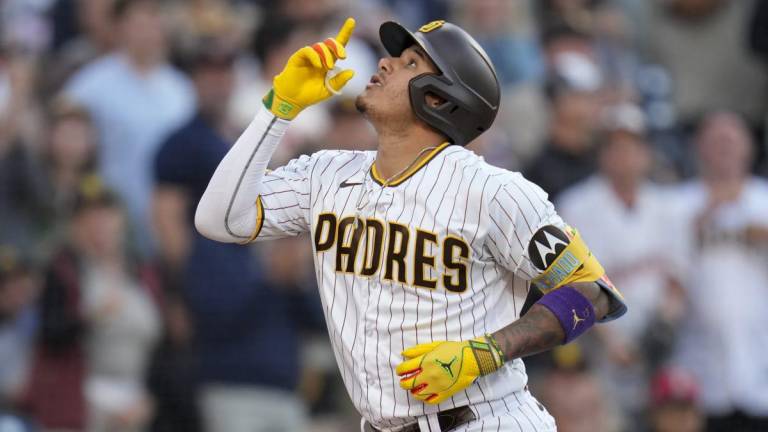 Machado pasa a El Titán y ahora es el líder de HR en Petco Park