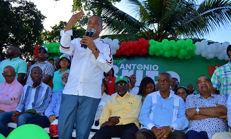 Antonio Brito inaugura comando de campaña para alcadía Antonio Brito inaugura comando de campaña para alcadía