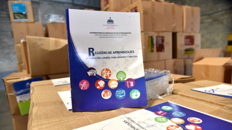 Educación ratifica el año escolar inicia el próximo lunes día 28