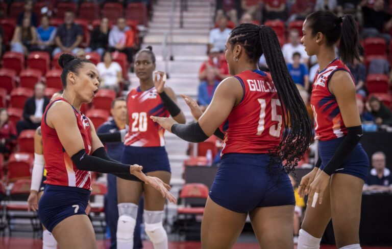 Reinas del Caribe barren a Costa Rica en torneo Norceca