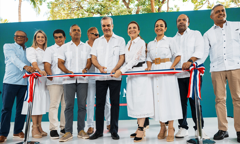 ADN inaugura proyecto para resolver drenaje pluvial en la Urbanizacion Fernández