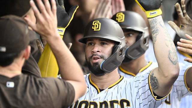Grand slam de Gary renueva las esperanzas de los Padres