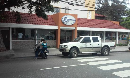 hermanos-villar