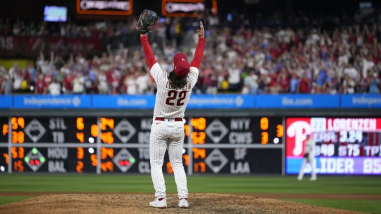 Lorenzen lanza no-hitter en su 1ra salida en casa con los Filis